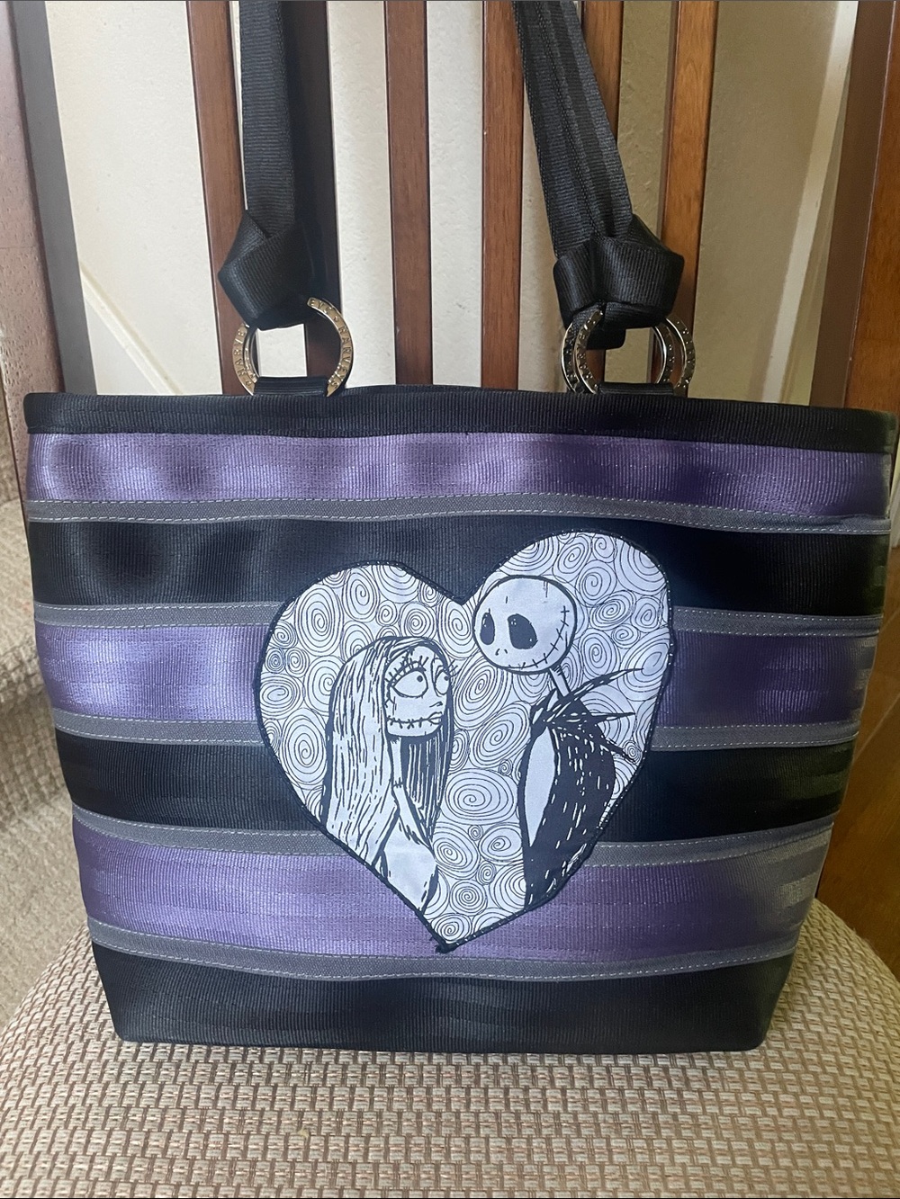Harveys Disney Nightmare Before Christmas Heart Graphic Carriage Ring Tote